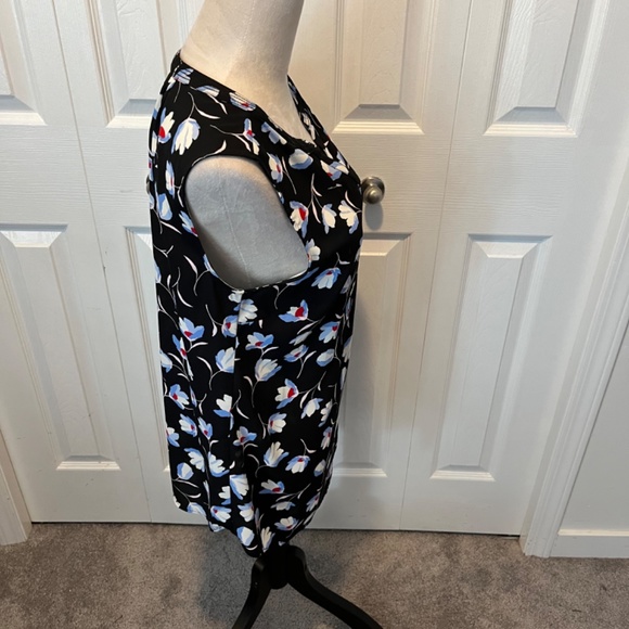 Talbots size L rayon top - Picture 6 of 8